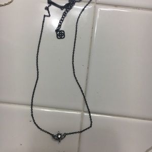 Kendra Scott necklace